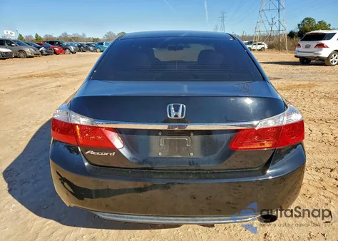 2015 Honda Accord Lx z USA, uszkodzony, nr VIN 1HGCR2F35FA034424